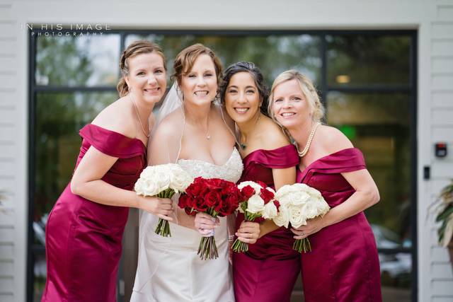 Pink weddings