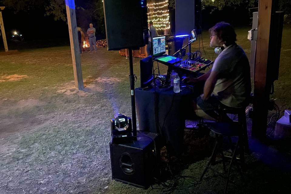 DJ Dougie Event Productions and Mobile Service