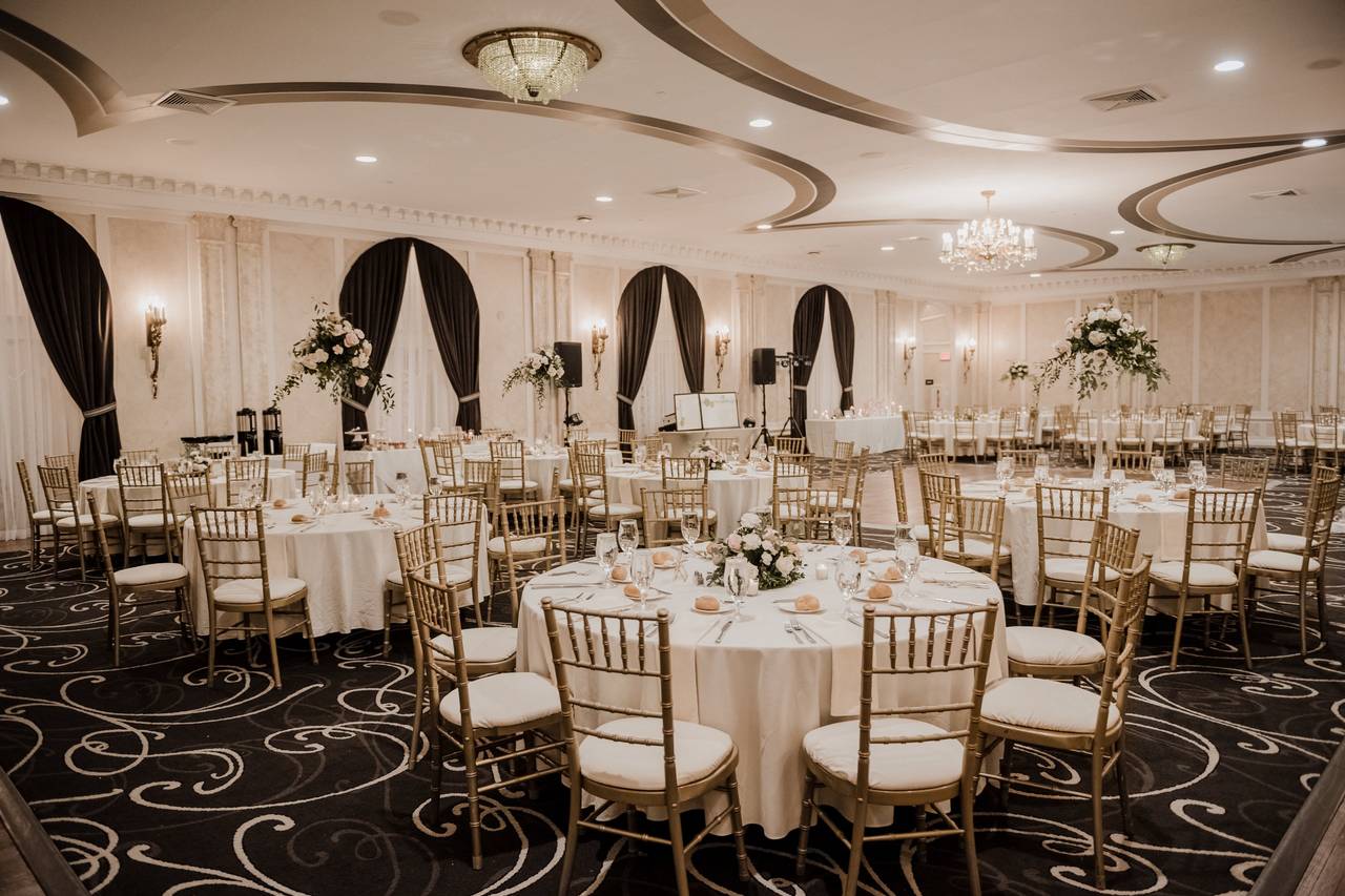 The Waterfront Restaurant and Tavern - Venue - La Crosse, WI - WeddingWire