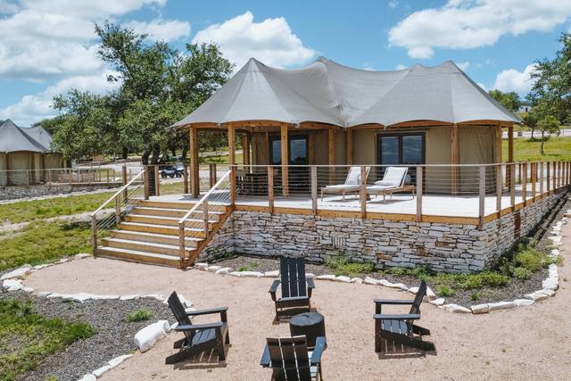 Outdoorsy Hill Country