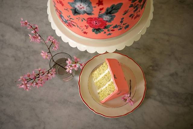Rosey Waterfall Wedding Cake Flowers in Baltimore, MD - FLEUR DE LIS FLORIST
