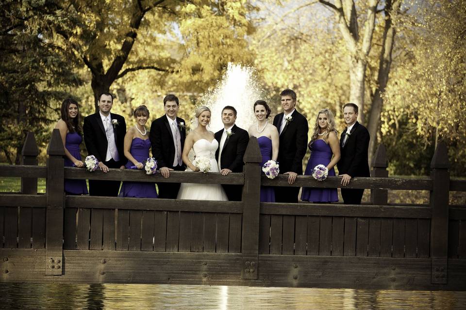 Couple with their bridesmaids and groomsmen