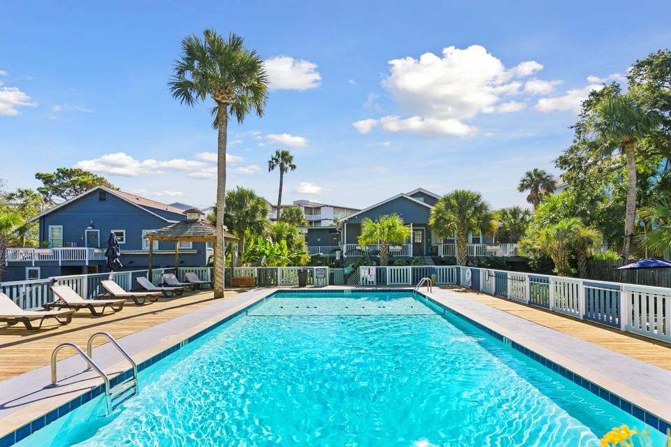 Folliday Inn Pool