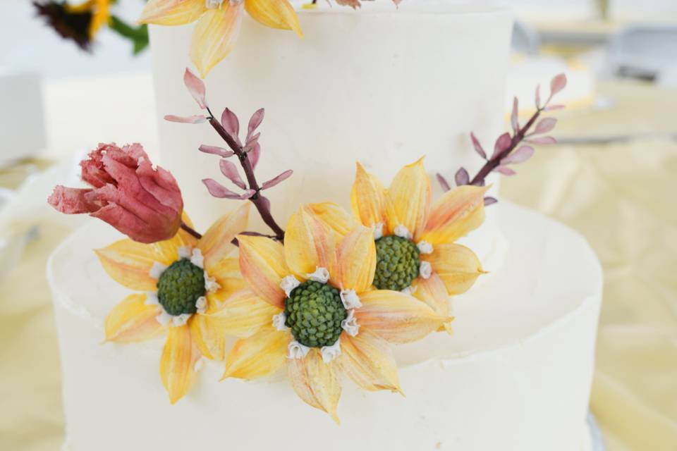 Buttercream and sugar flowers