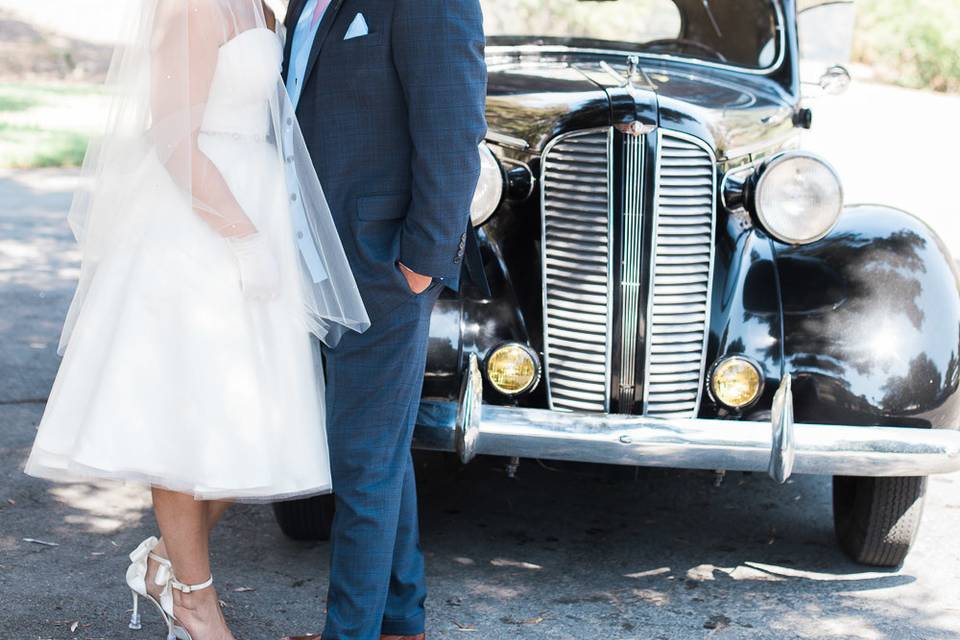 Nothing better than a retro wedding full of style!  Upper Las Virgenes Open Space Preserve
