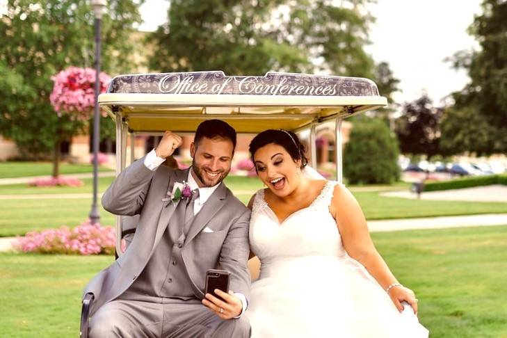 Newlyweds on the golf cart
