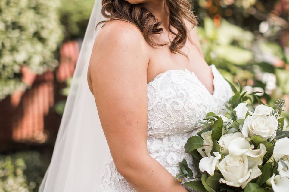 Gorgeous bridal party