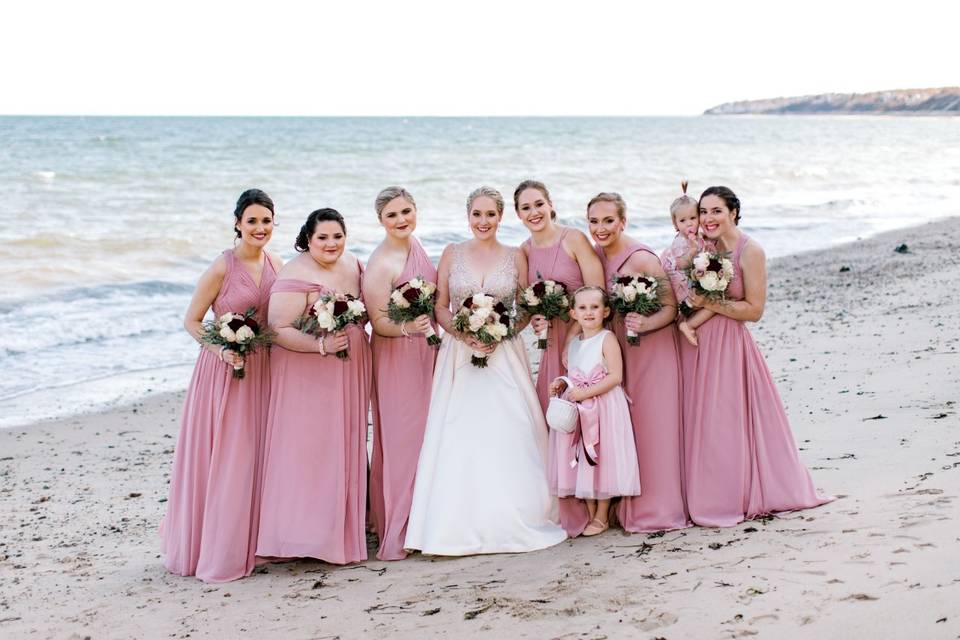 Gorgeous bridal party