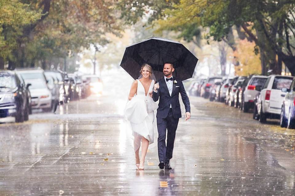 Chicago rainy day wedding