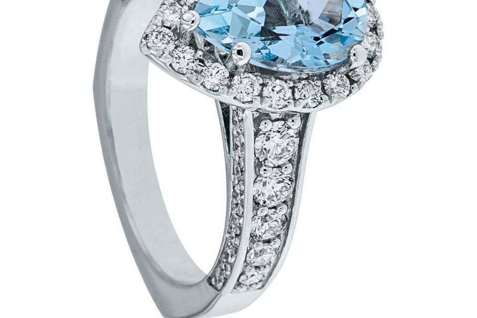 Sapphire platinum ring