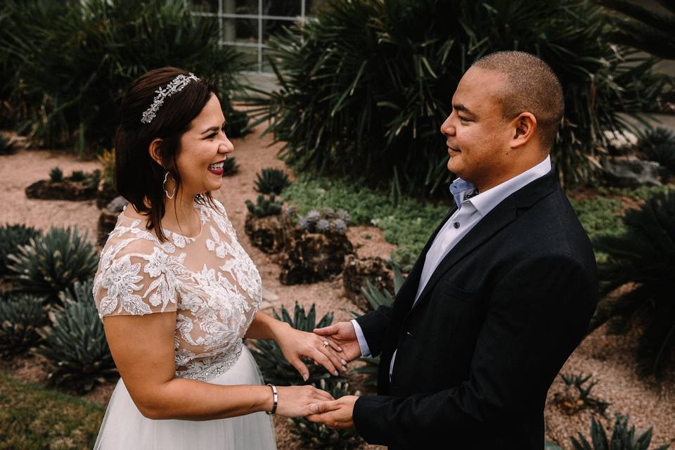 Bride & Groom Botanical Garden