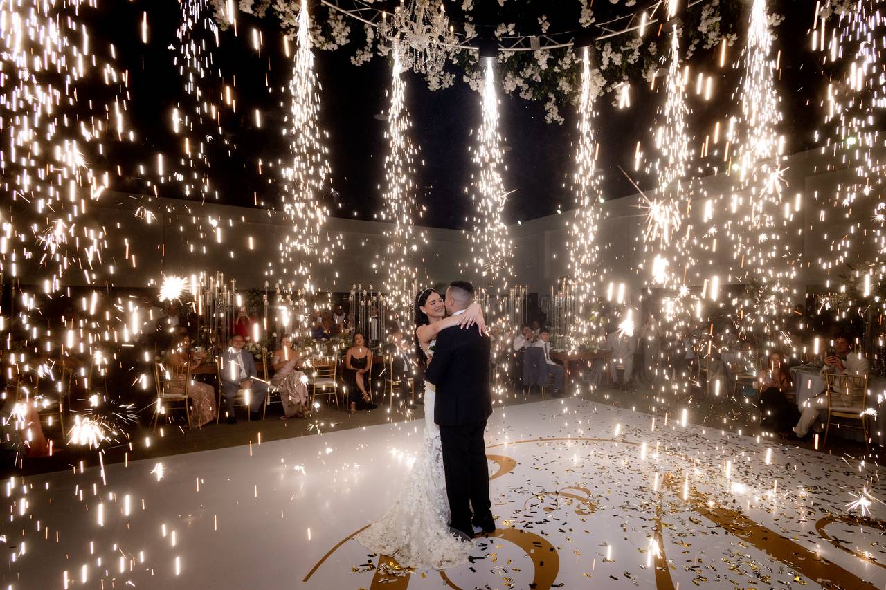 Emmy Jimenez Weddings & Events - Wedding Planners - La Romana, DO -  WeddingWire