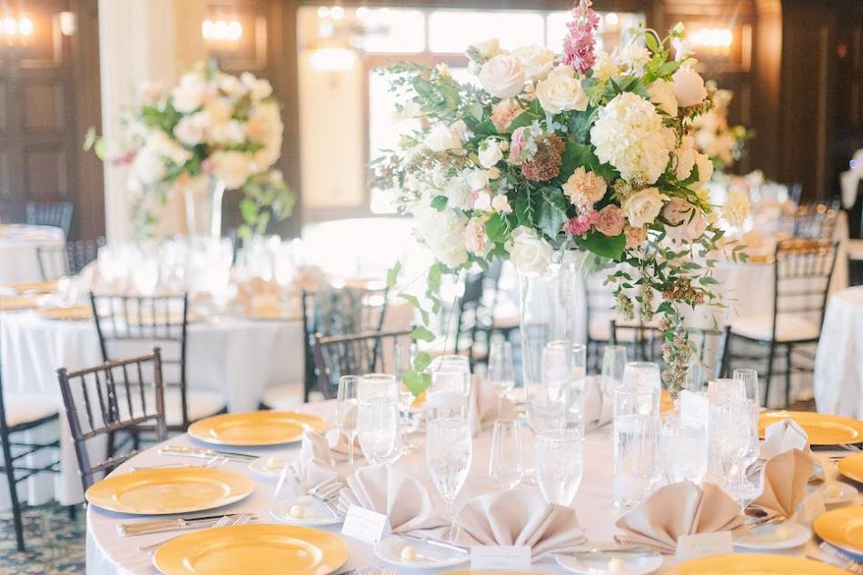 Table Arrangement