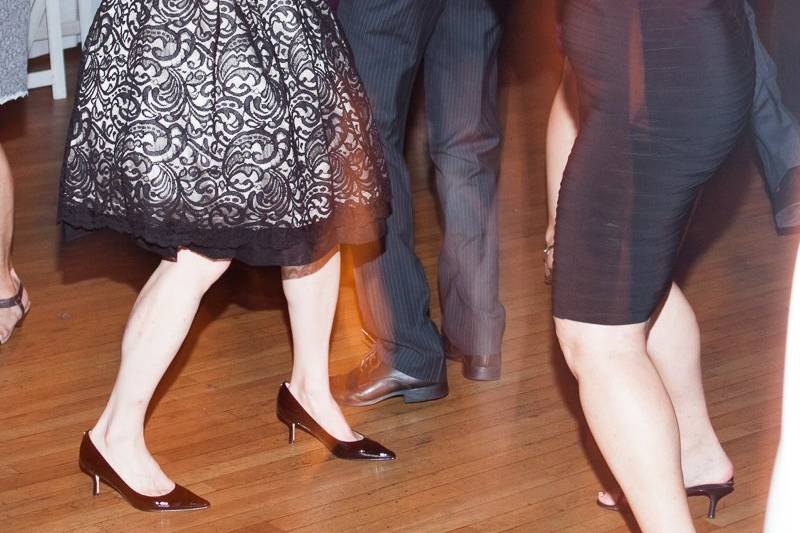Dancing 2
