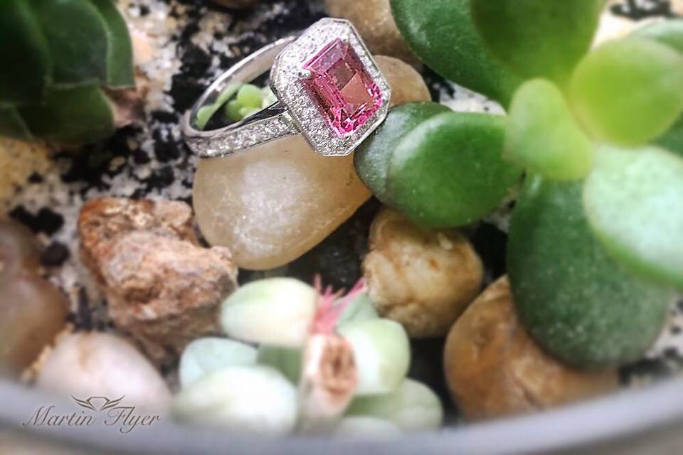 Colored stone engagement