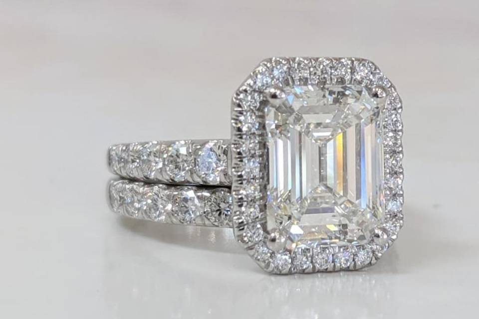 Emerald cut diamond ring