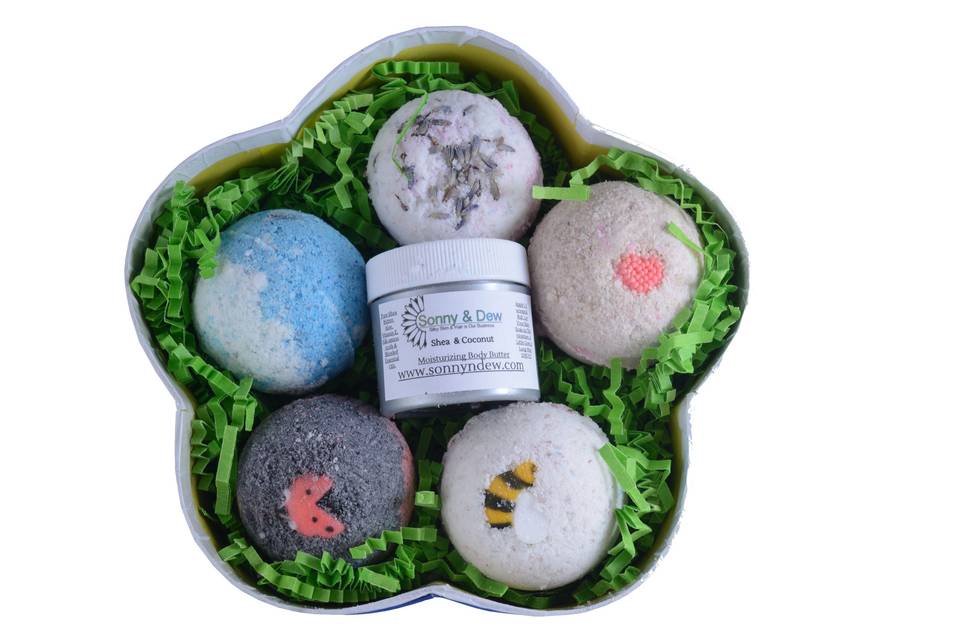 All Sonny & Dew products are handmade and all natural - lotions, bath bombs, soaps,