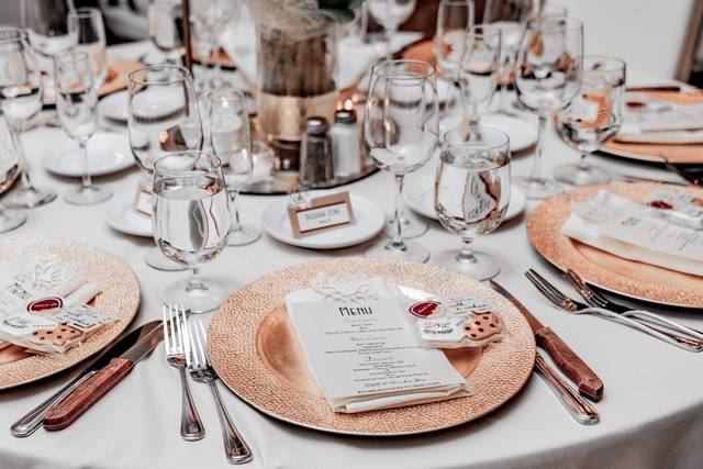 Table setting
