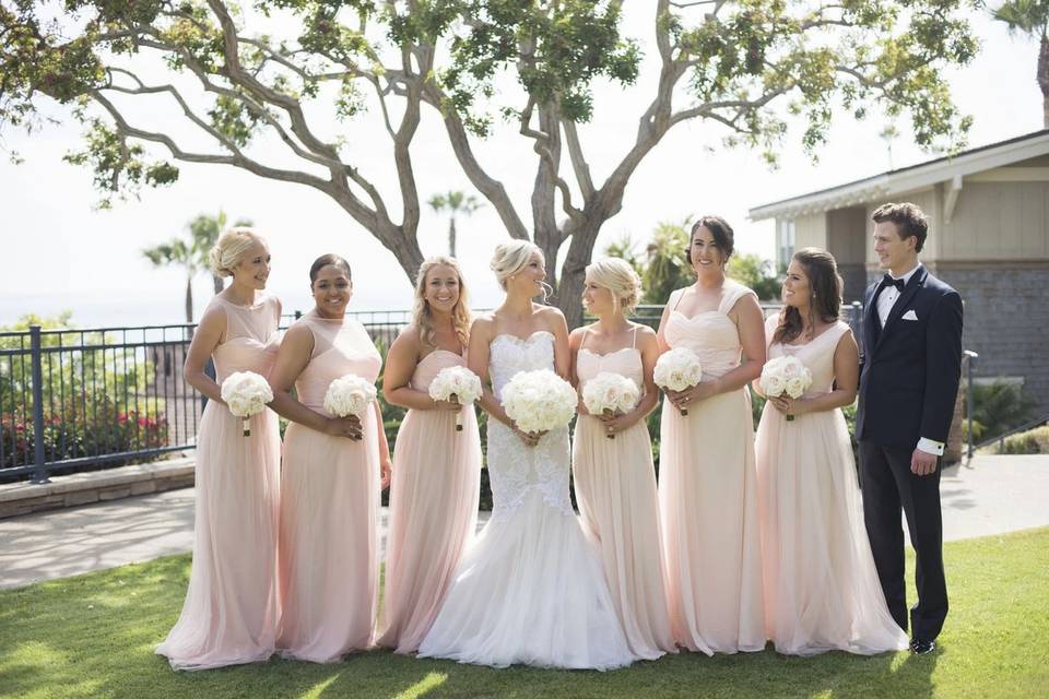 Sarah Combs - HairStylist and Makeup