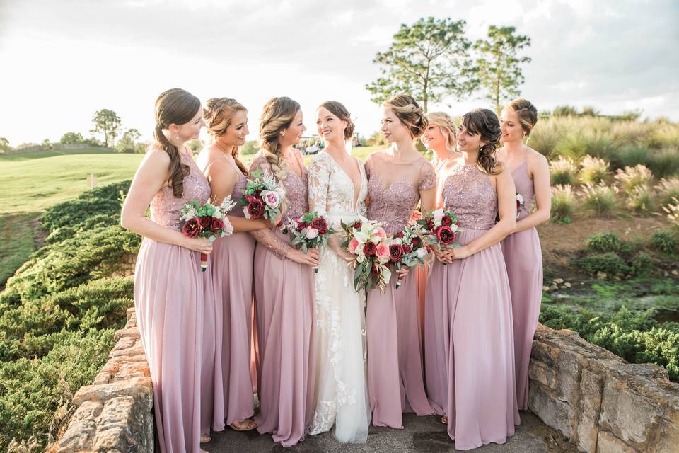 Bride and bridesmaids - Jesse Giles Photography