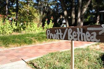 The details began just as Platinum Digital Video drove up to the Steinhatchee Landing Resort and we were greeted by a rustic wooden sign penned in white paint, pointing us in the direction of the wedding.