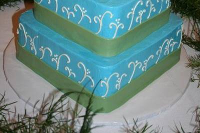 3-tier Square Wedding Cake, 111 Servings.  Green Fondant Ribbon