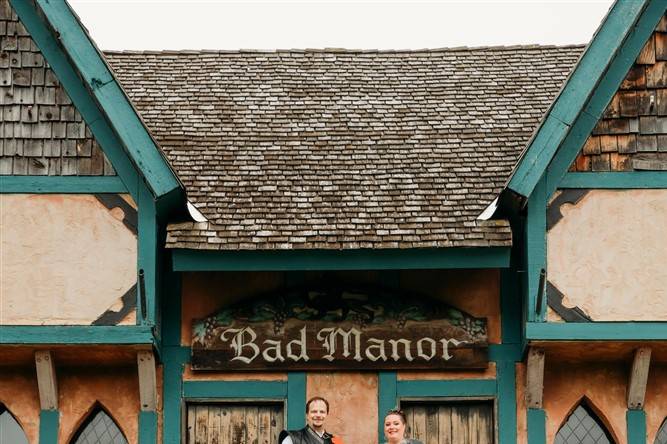 Bad Manor