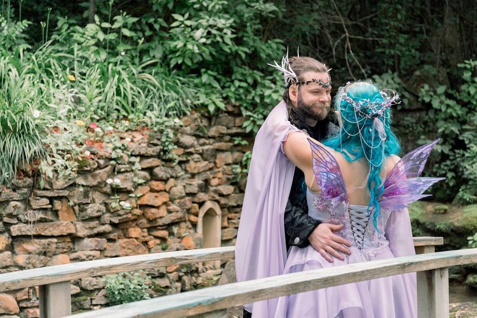 PC: Timeless Tree Weddings