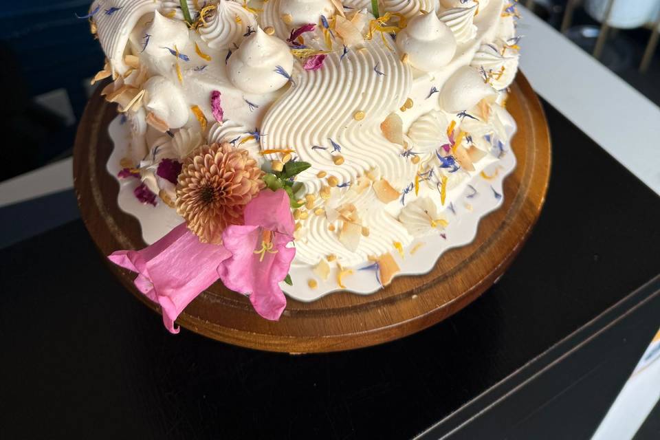 Floral cake