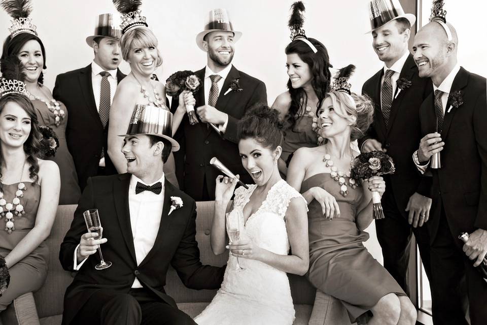 What better way to ring in the New Year, than with a wedding celebration?!?