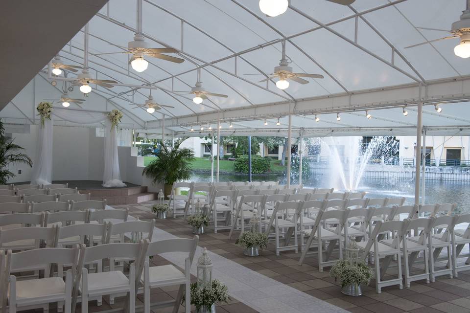 Lakeside Terrace