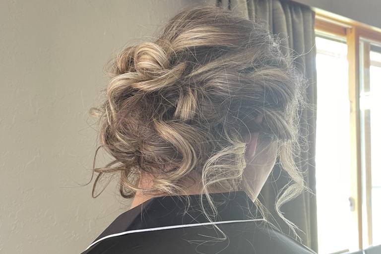 Updo messy bun back right side