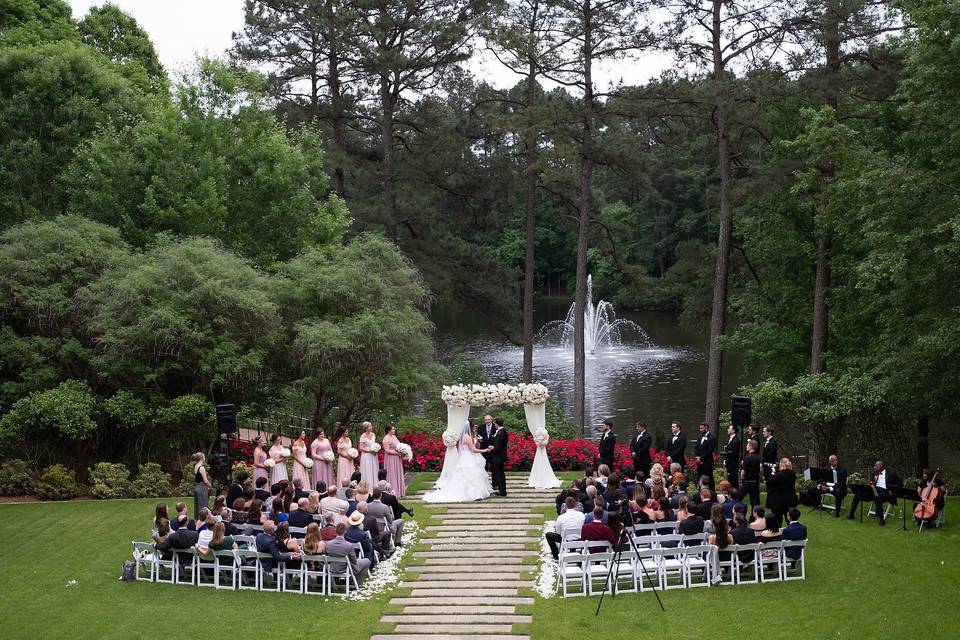 Umstead Spa & Hotel courtyard