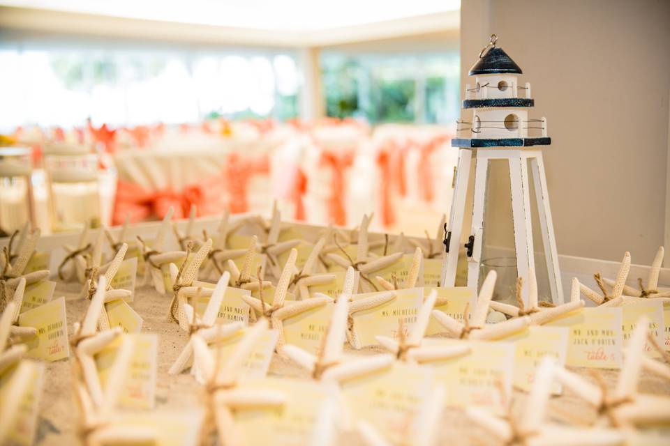 Wedding favors and tags