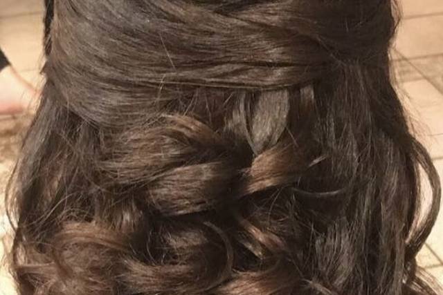 Half updo