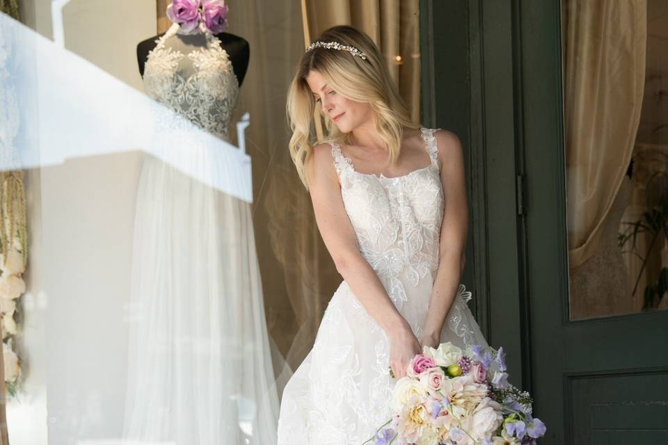 Cascading bouquet