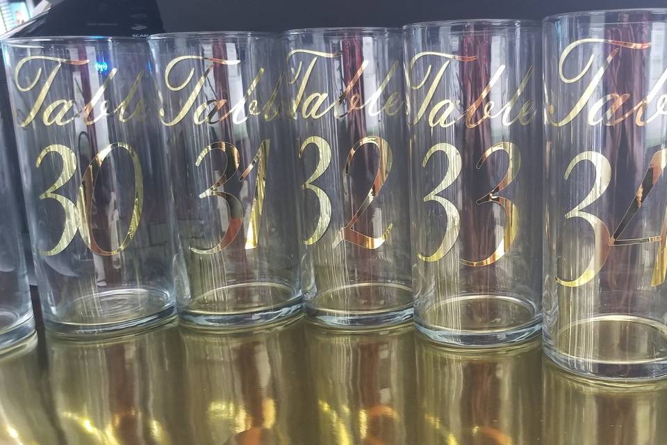 Glass table numbers