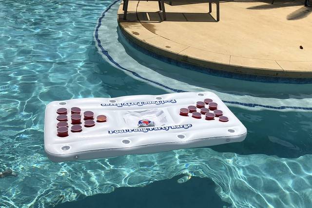 Pool Beer Pong