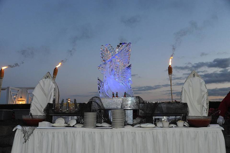 EVENING WATERSIDE DESSERT