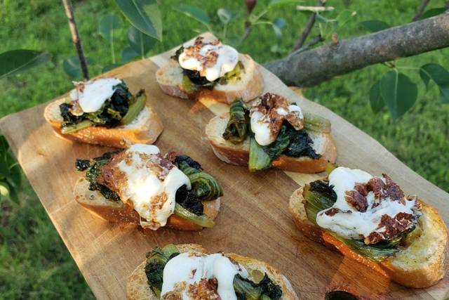 Escarole bruschetta