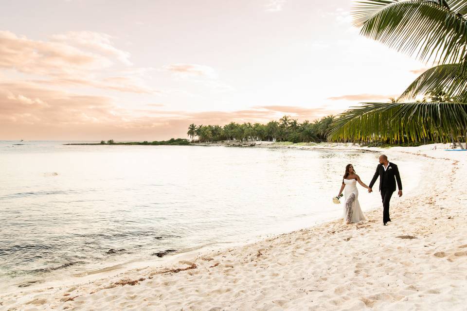 Beach photo session