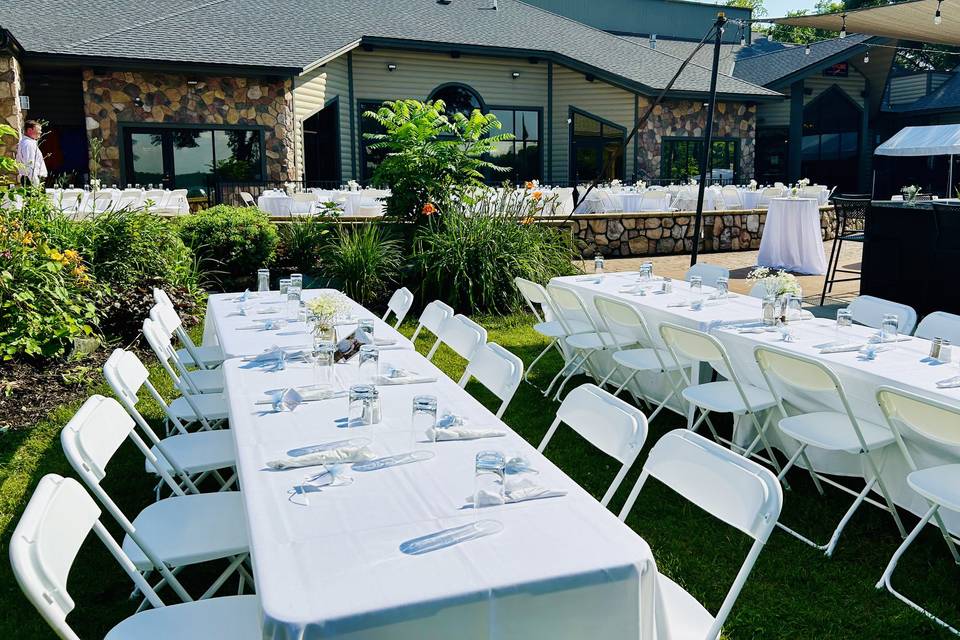 Outdoor Seating