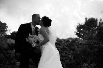 Captured Kiss Photography