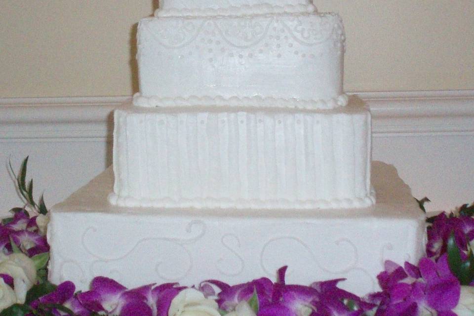 Square wedding cake