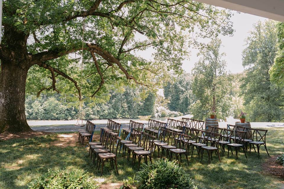 Farmhouse ceremony