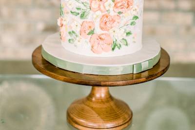 Painted buttercream flowers