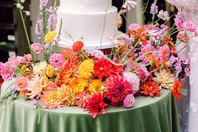 Cake by Maliha Creations