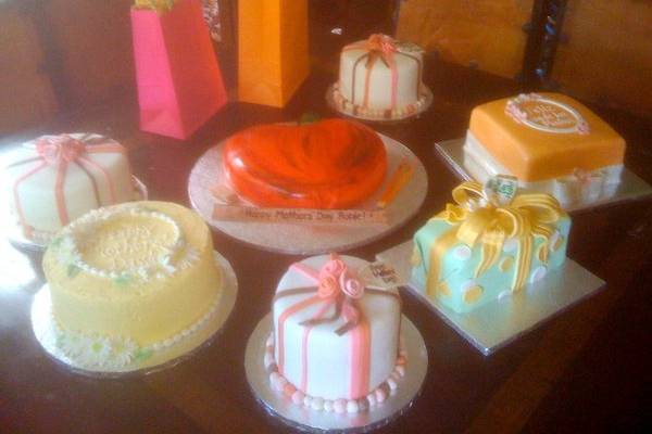 Cakes by Gaby!