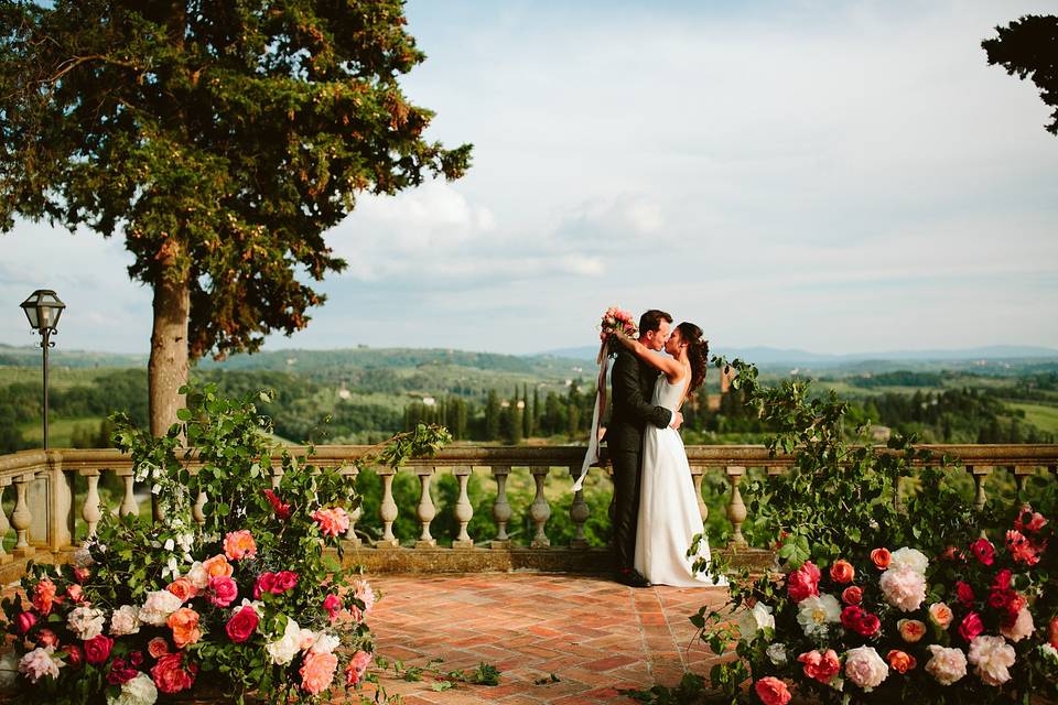 Wedding ceremony in Tuscany