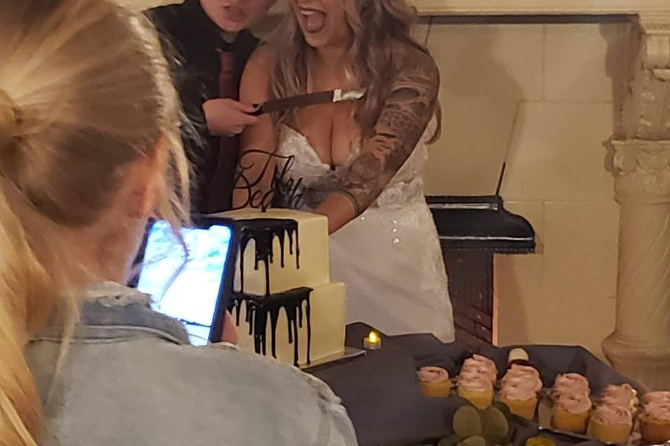 Cake Cutting